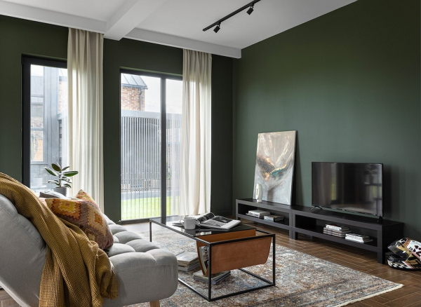 Фото - Как использовать темные цвета в интерьере: потрясающий пример дома площадью 137 кв. м