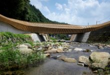 Фото - Мост по проекту Kengo Kuma & Associates в Ивакуни